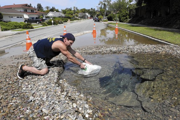 Water mains broken by earthquake