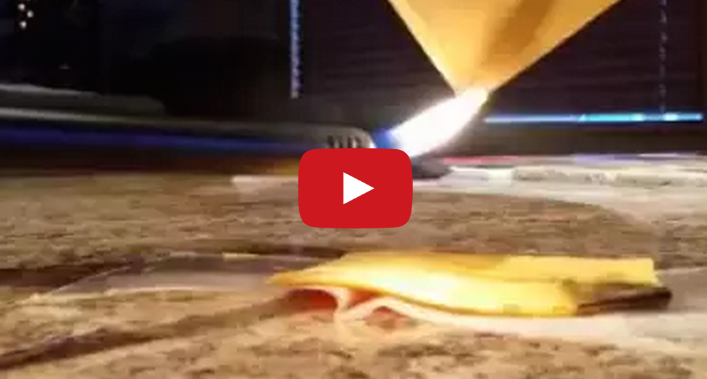 [VIDEO] Kraft Cheese Slices Don't Melt When Held To A Flame, Resembles Plastic